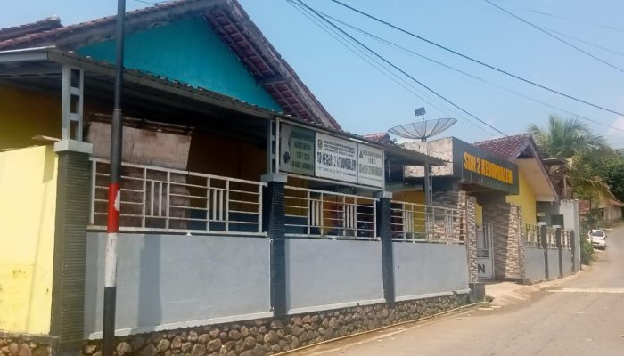 Gempar!! Walimurid Soroti Sumbangan Sukarela Berindikasi Pungli, Gedung Sekolah SDN2 Kebondalem Rusak Tak Kunjung Diperbaiki