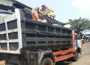 Sampah Menumpuk di Pasar Jatibarang, Kepala Pasar Gerak Cepat Lakukan Pengangkutan