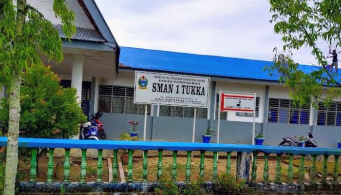 Diduga Penyalahgunaan Dana BOS 2025, Kepala Sekolah SMA Negeri 1 Tukka Bungkam dan Terindikasi Lakukan Upaya Suap terhadap Awak Media