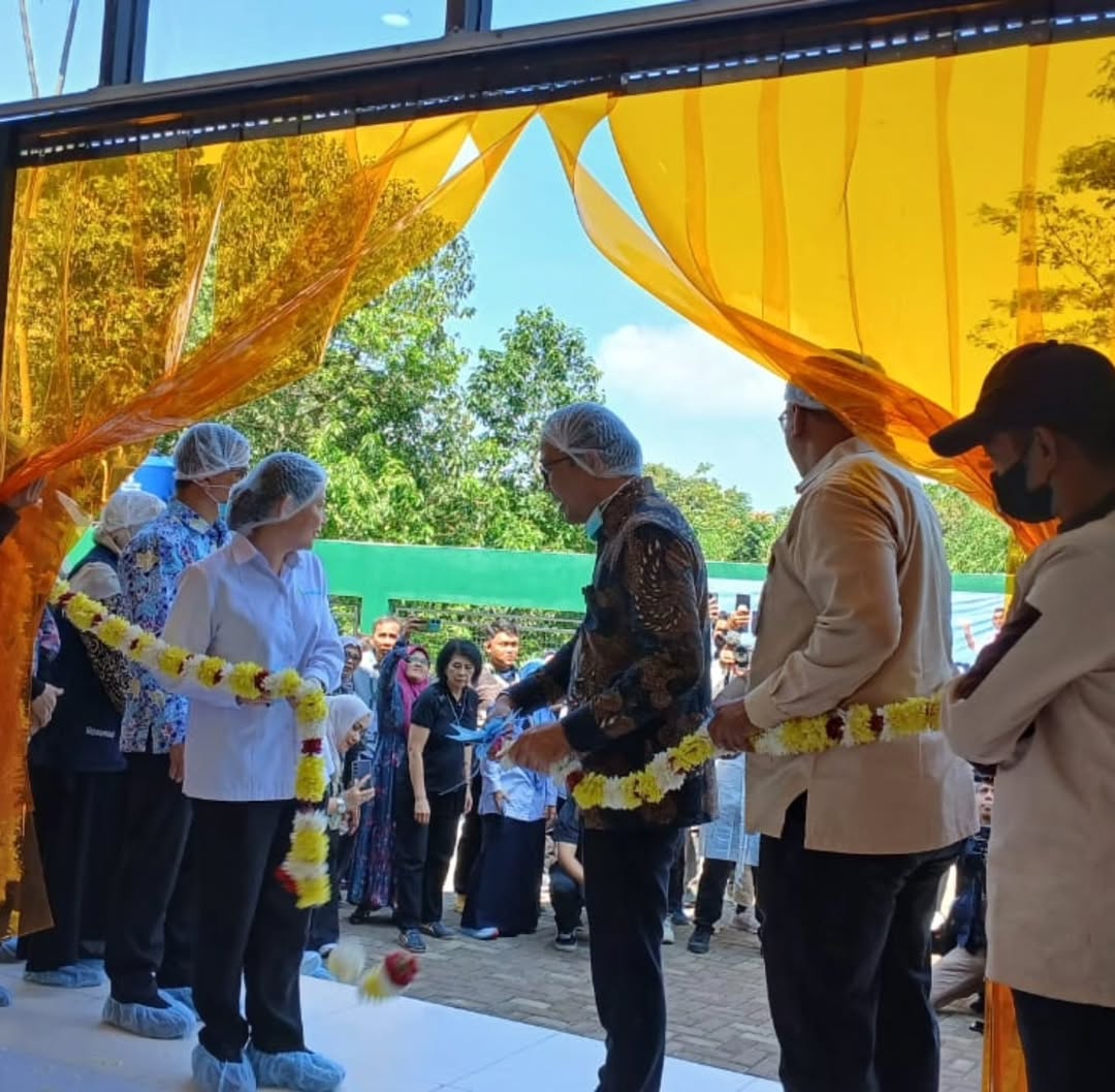 RIZA DAMANIK LUNCURKAN PROGRAM FUSION DAN REVITALISASI DAPUR SPPG RIZA DAMANIK LUNCURKAN PROGRAM FUSION DAN REVITALISASI DAPUR SPPG
