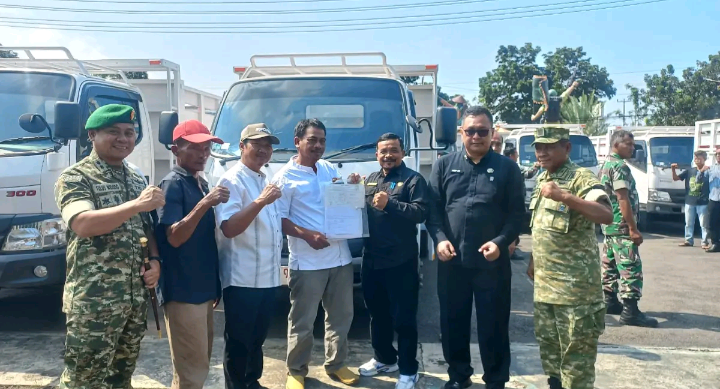 Kodim 0616/Indramayu Serahkan 23 Unit Truk PT Agrinas untuk Dukung Operasional KDKMP 🇮🇩