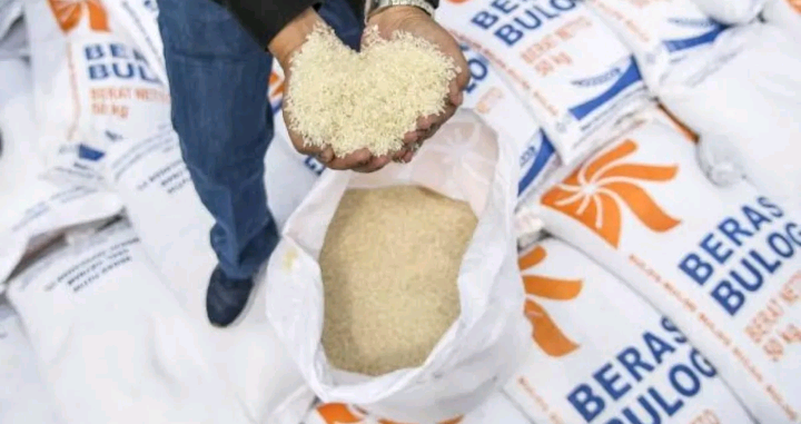 Bulog Gunakan Karung Lama Bertuliskan “Expired 2024”, Masyarakat Diminta Tidak Salah Paham