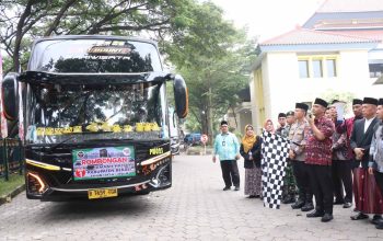 Kloter Perdana Jamaah Haji Asal Kabupaten Bekasi Diberangkatkan Hari Ini