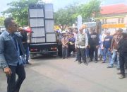 Aksi di PN Indramayu, Keluarga Korban Pembunuhan Paoman Tuntut Hukuman Mati