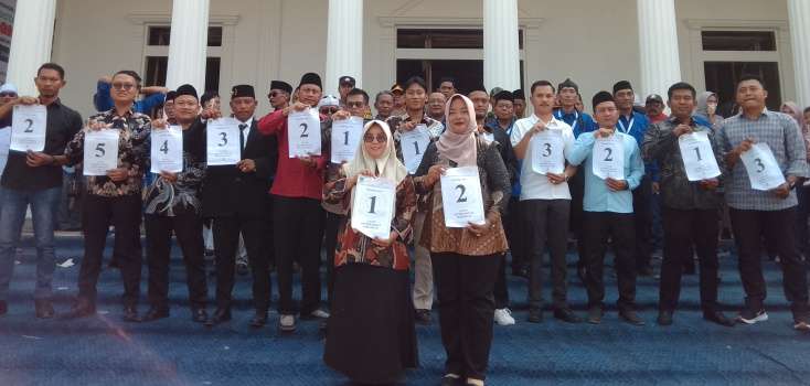 Belasan Calon BPD Karangmukti Resmi Kantongi Nomor Urut, Antusiasme Warga Membludak