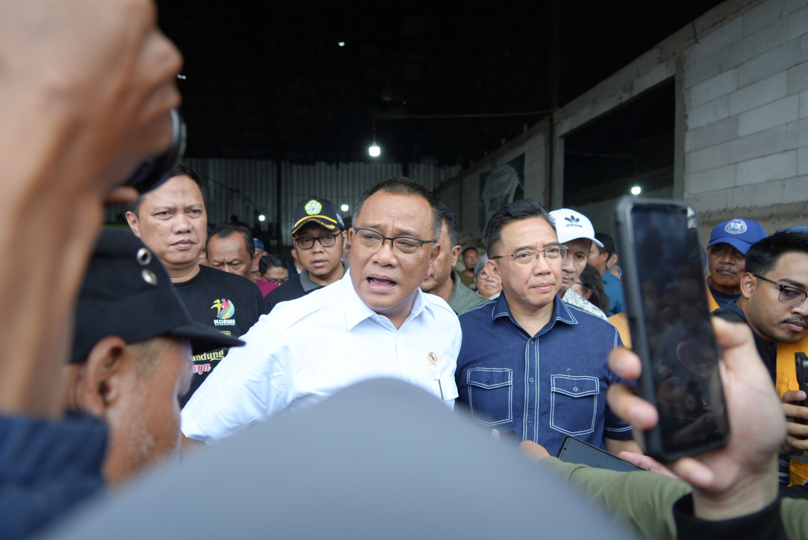Menteri LH Jumhur Ungkap Sampah Pasar Caringin Harus Diolah Jadi Nilai Tambah Ekonomi