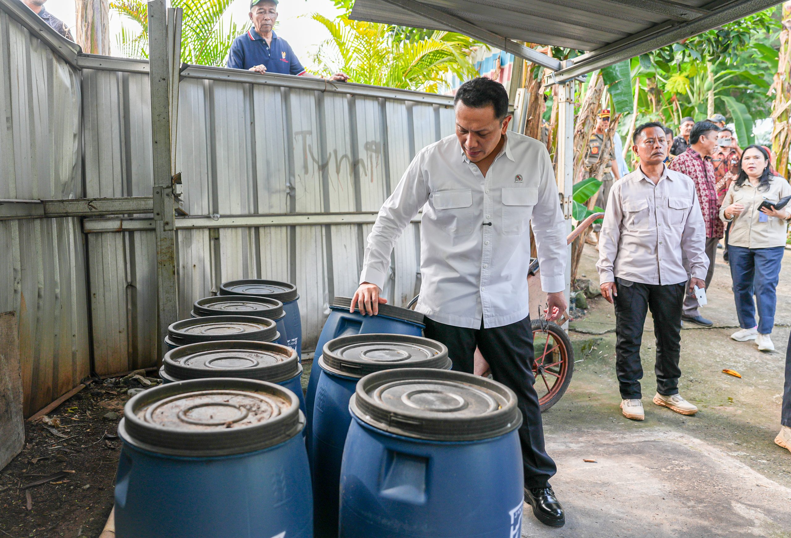 Program 100% Pilah Sampah di Jakarta Timur, Wamen LH Minta Pemprov DKI Tingkatkan Dukungan Bagi Warga