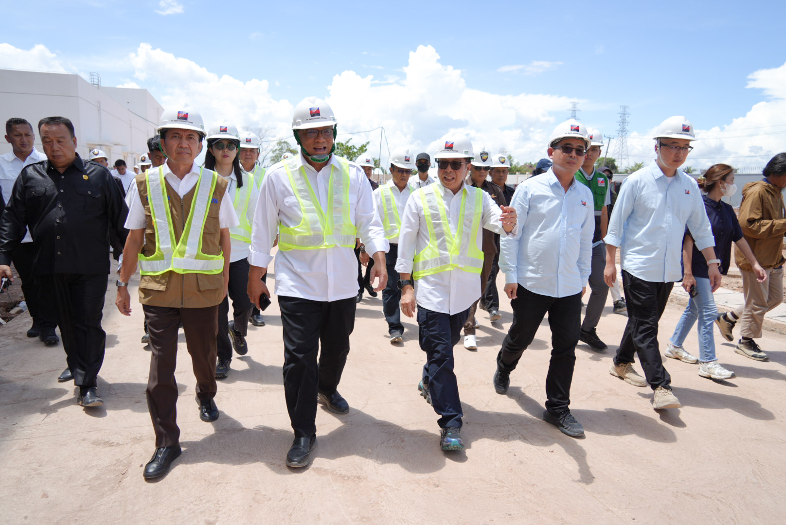 Wujud Nyata Komitmen, Menteri LH Jumhur Tinjau Progres Proyek Sampah Jadi Listrik di Palembang