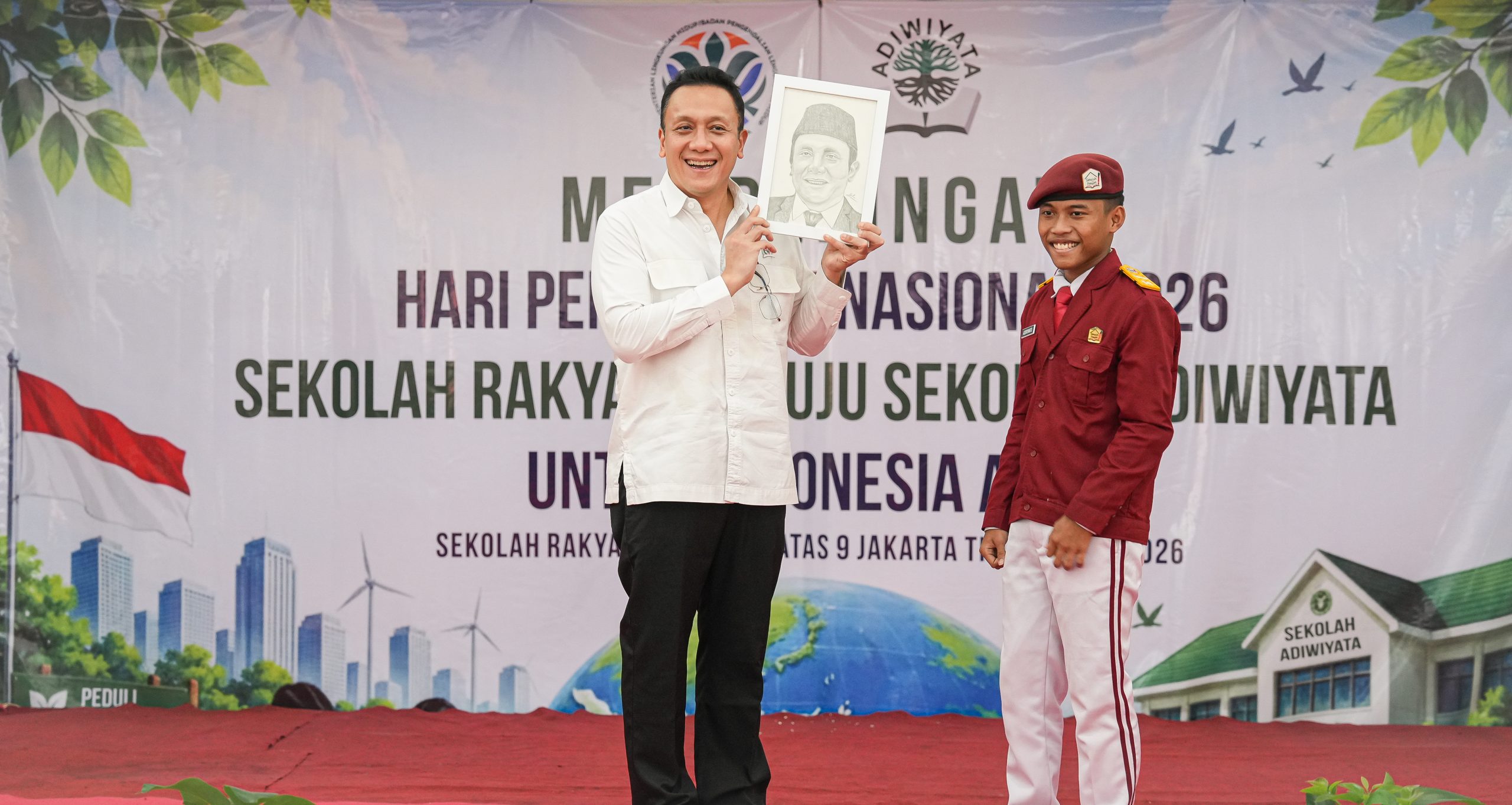 Kehadiran Wamen LH di Sekolah Rakyat Jakarta Timur, Ajak Pelajar Pilah Sampah 100% Kehadiran Wamen LH di Sekolah Rakyat Jakarta Timur, Ajak Pelajar Pilah Sampah 100%
