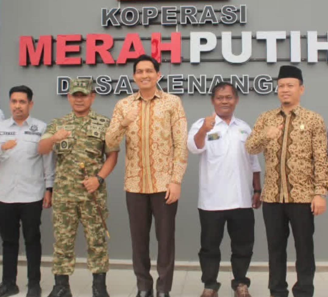 Bupati Indramayu dan Forkopimda Ikuti Peresmian 1.061 Gerai KDKMP, 201 Gerai Sudah Berdiri di Indramayu