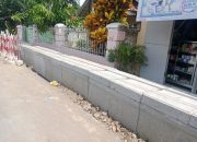 U-Ditch Dipasang Terlalu Tinggi, Warga Kedokanbunder Keluhkan Akses Rumah Tertutup