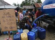 Air Bersih Langka dan Mahal, Masyarakat Tapteng Desak Pemerintah Bertindak Nyata