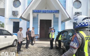 Polres Lampung Utara Amank Kenaikan Yesus Kristus Di Geraja an Ibadah