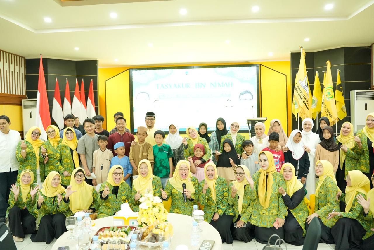 Al-Hidayah Jabar Gelar Tasyakur Bin Ni’mah, Metty Triantika dan Daniel Muttaqien Tegaskan Semangat Kebersamaan Al-Hidayah Jabar Gelar Tasyakur Bin Ni’mah, Metty Triantika dan Daniel Muttaqien Tegaskan Semangat Kebersamaan