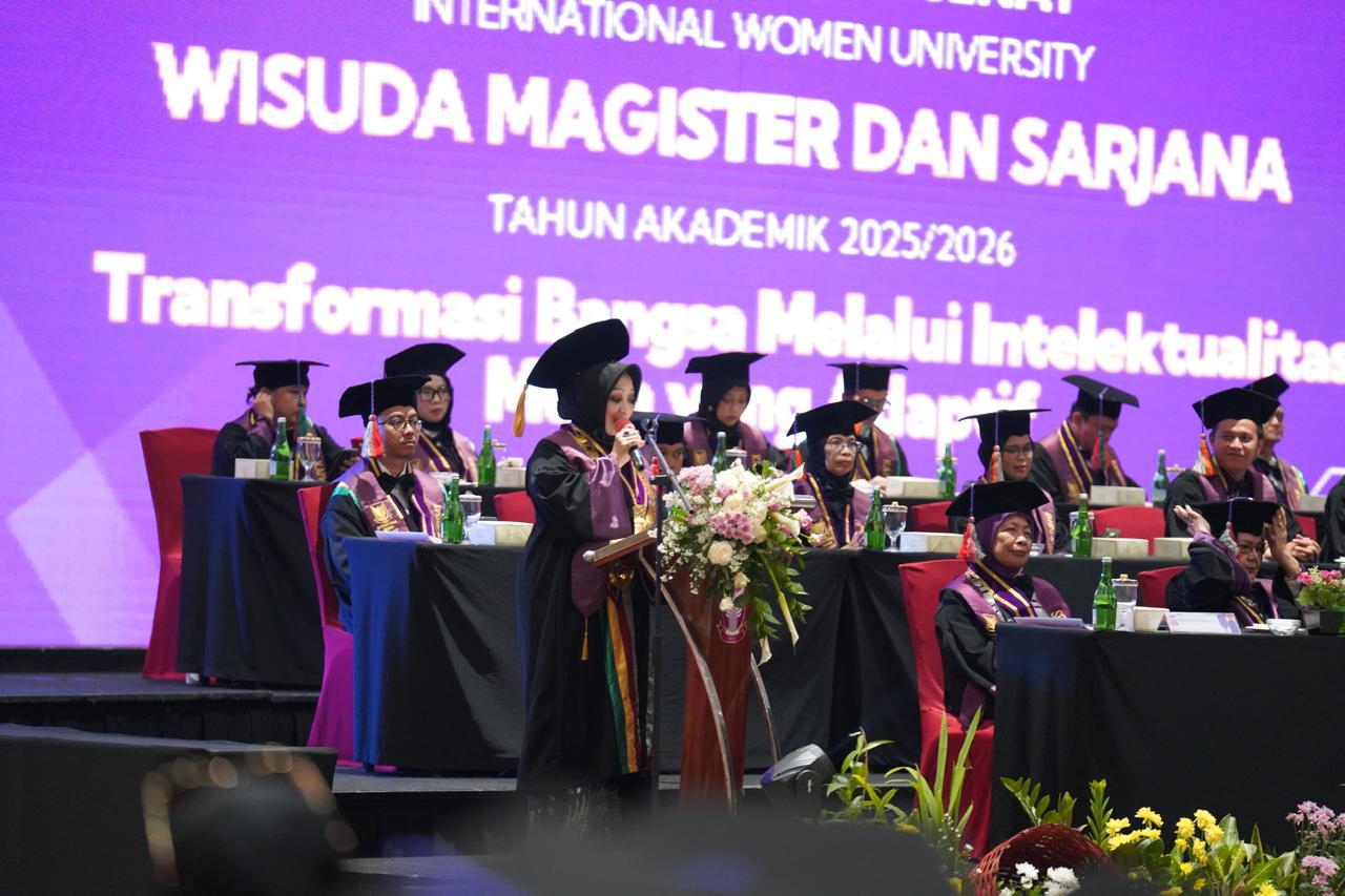 Gelar Wisuda ke-8, International Women University Lepas 799 Lulusan Berdaya Saing Global