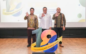 Dihadapan Ratusan Mahasiswa Vokasi UI, Menteri LH Jumhur : Jangan hanya Menjadi Generasi Digital Jadilah Generasi Ekologis