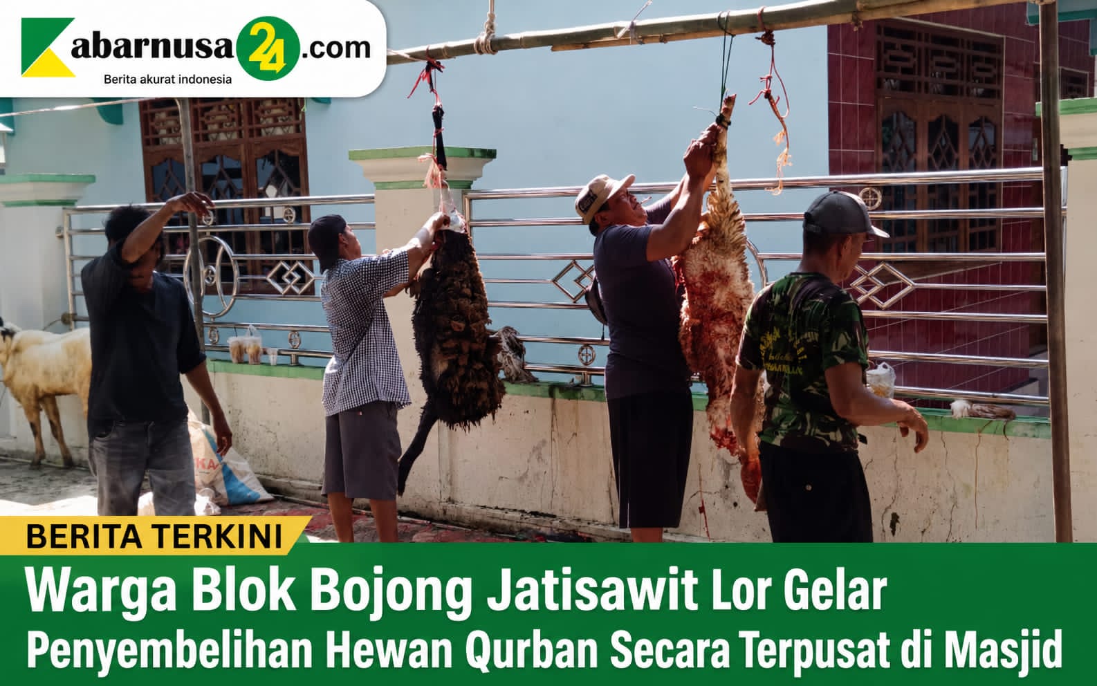 Warga Blok Bojong Jatisawit Lor Gelar Penyembelihan Hewan Kurban Terpusat di Masjid