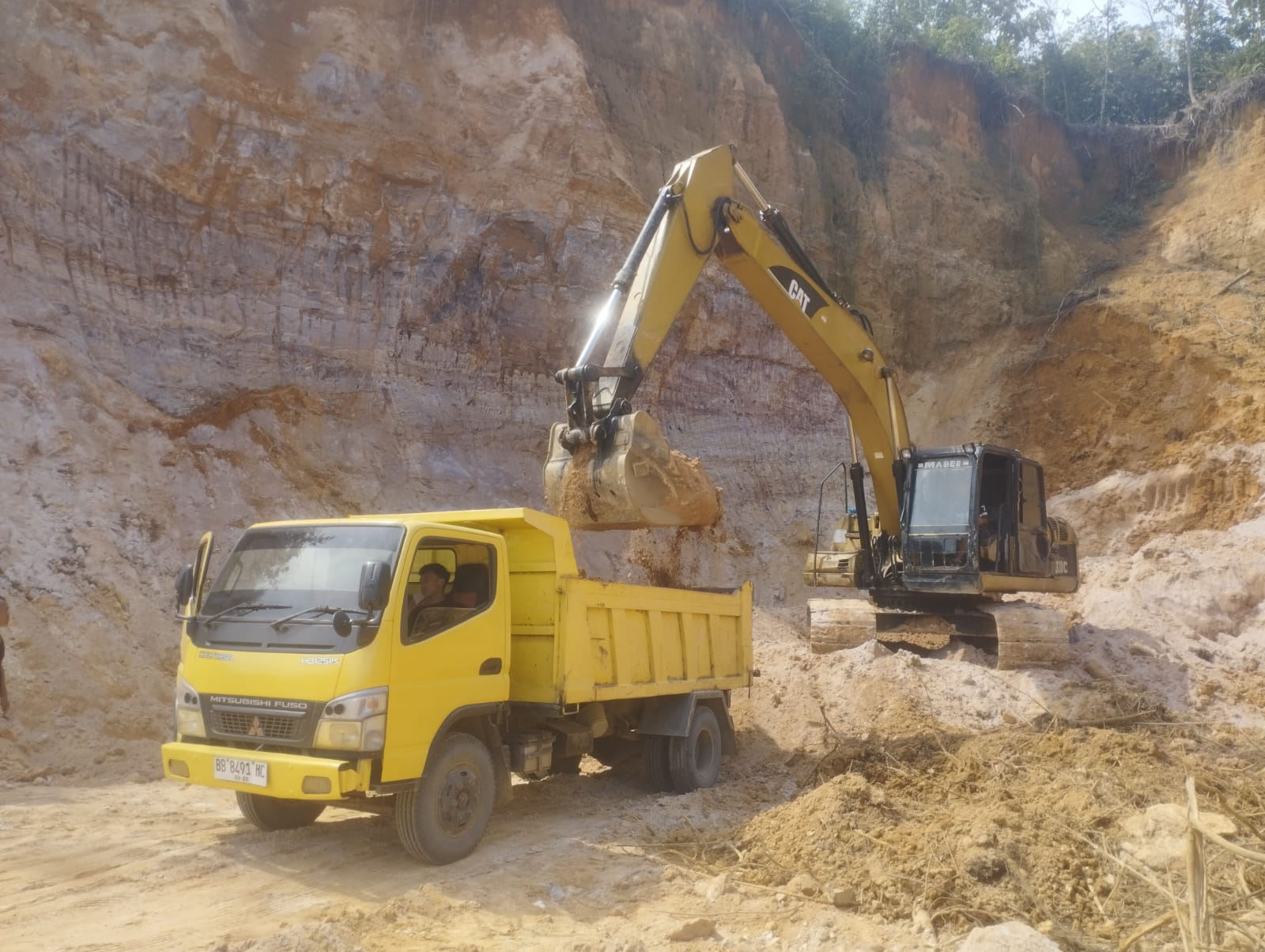 Aktivitas Galian C Gunung Marijo Tak Tersentuh, Warga Curiga Ada Pembiaran