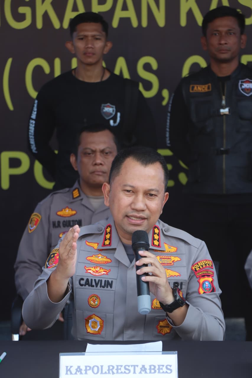 Sikat Habis Kejahatan Jalanan! Polrestabes Medan Bongkar 8 Gudang Ranmor dan Tindak Tegas 37 Tersangka Sikat Habis Kejahatan Jalanan! Polrestabes Medan Bongkar 8 Gudang Ranmor dan Tindak Tegas 37 Tersangka