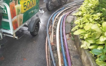 Kurang Peduli Bersihnya Lingkungan, Banyak Kabel Sembraut di Kuningan Barat Tendean Jaksel