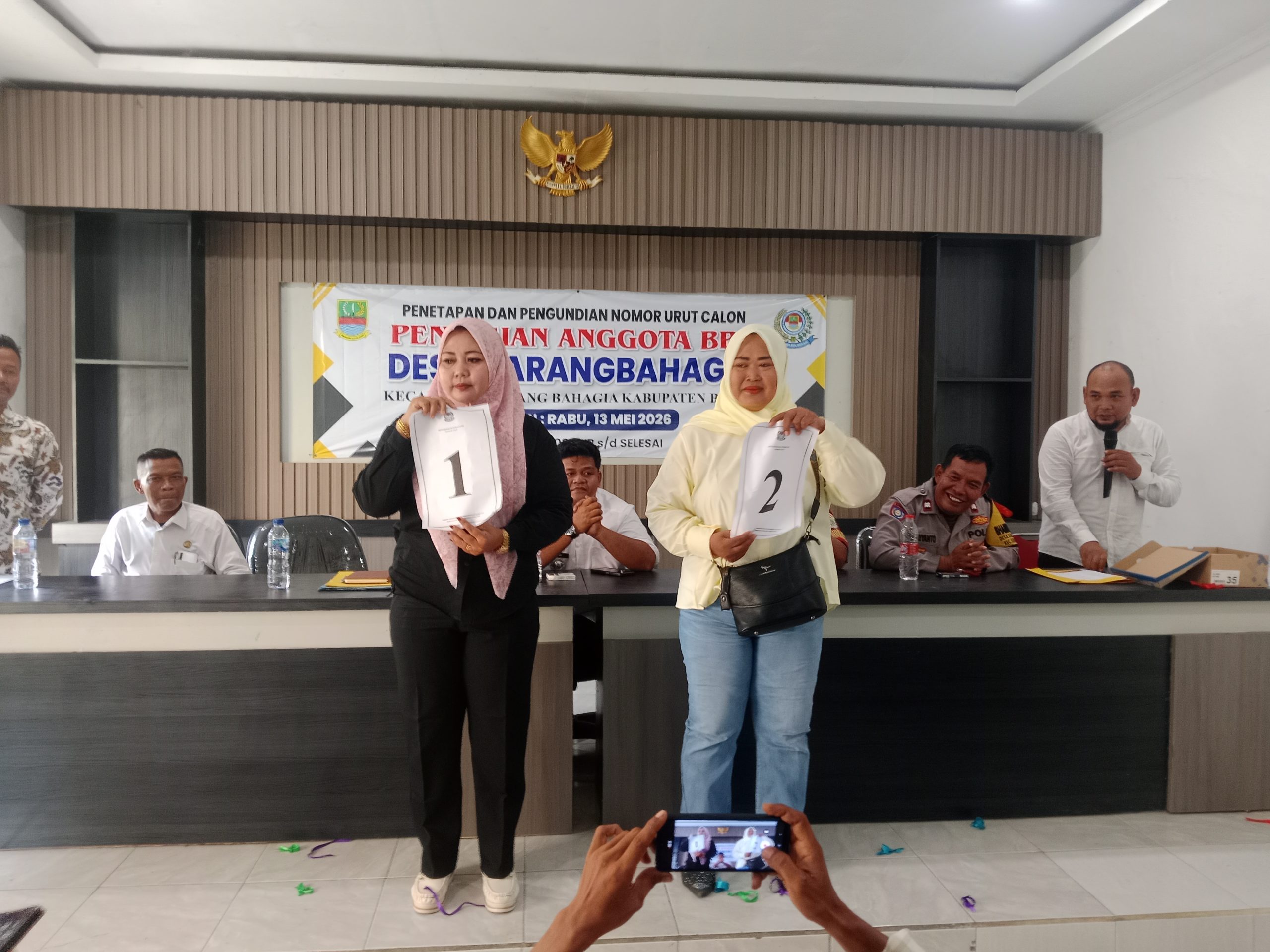 Panitia Pengisian BPD Karangbahagia Sukses Gelar Tahapan Penetapan dan Pengundian Nomor Urut Calon