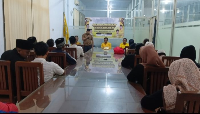 Kukuhkan H.Muhammad Shohib Sebagai Pimpinan Partai Golkar Kecamatan Maesan
