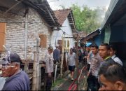 Asap Tebal Gegerkan Warga Kotakulon, Rumah Milik Iwan Ludes Terbakar