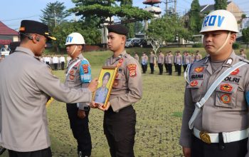 Polres Lampung Utara Gelar Upacara PTDH ,Kapolres Tegaskan Komitmen Jaga Marwah Institusi