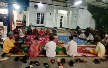 Ketua DPD BM PAN Kabupaten Bekasi H. Suparman Ray Gelar Pengajian Rutin Malam Jumat, Perkuat Silaturahmi dan Pembinaan Keagamaan