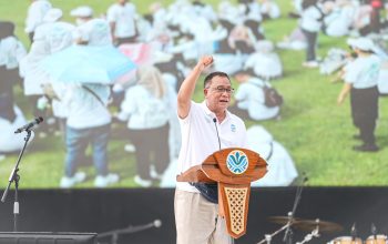 Menteri LH Jumhur Targetkan Penanaman 2 Miliar Pohon Guna Antisipasi Banjir dan Bangun Ketahanan Iklim