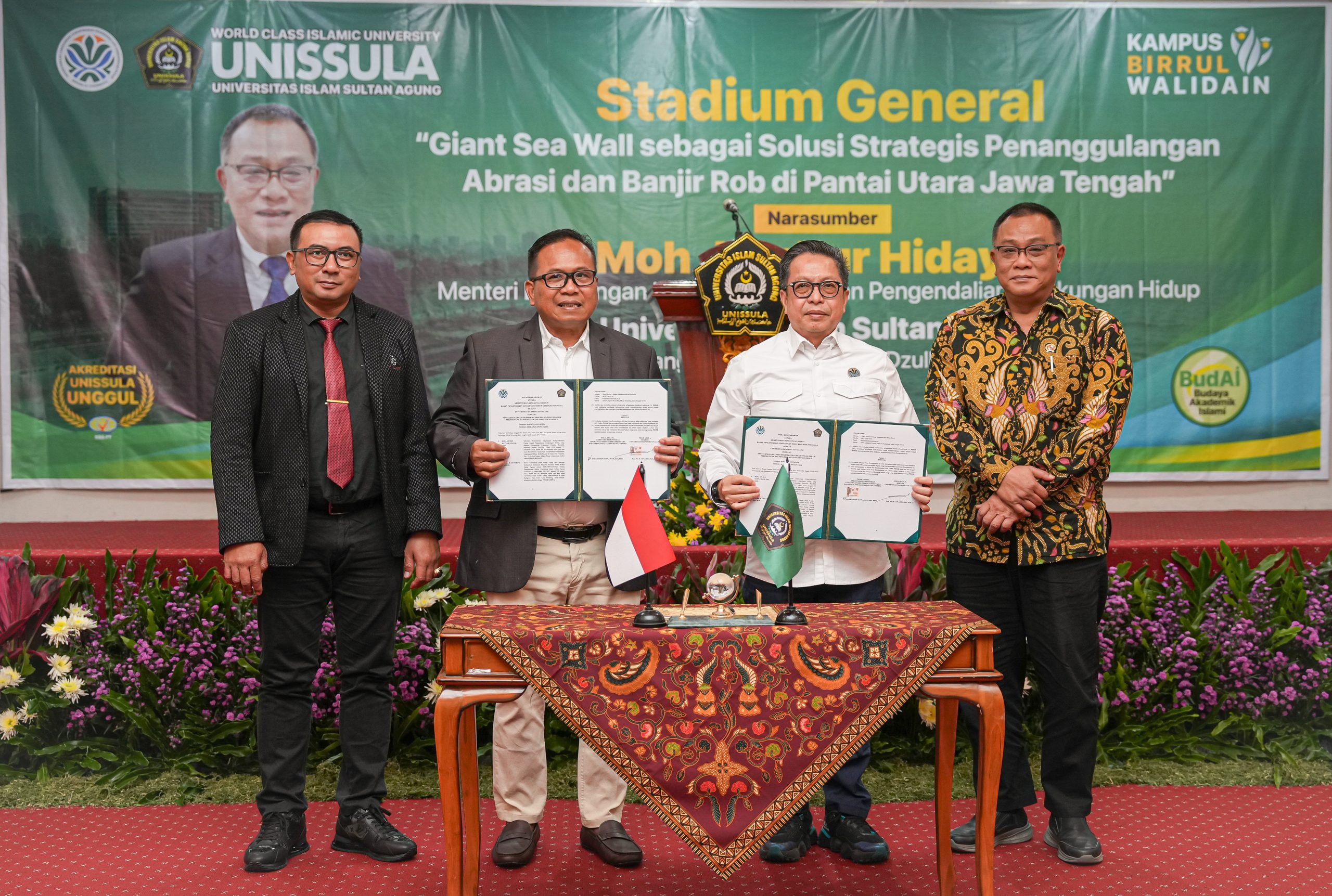Wajib Tahu Atasi Tanah Ambles, Menteri LH Jumhur Siapkan Aturan Tentang Water Farming
