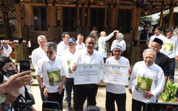Menteri LH Jumhur Serukan Tobat Ekologis untuk Selamatkan Bumi, Perkuat Gerakan 2 Miliar Pohon Lewat Bambu Nusantara