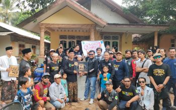 Paguyuban Vespa Karawang Salurkan Bantuan Rp16jt untuk Rehab Total Bangunan Roboh Pesantren Alqosasiyah Paguyuban Vespa Karawang Salurkan Bantuan Rp16jt untuk Rehab Total Bangunan Roboh Pesantren Alqosasiyah