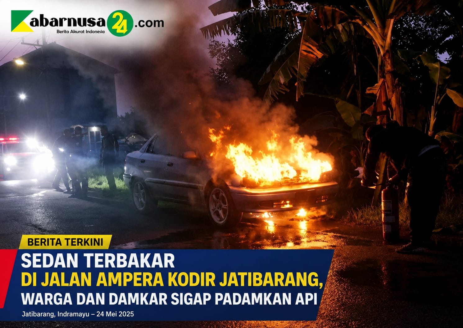 Sedan Terbakar di Jalan Ampera Kodir Jatibarang, Warga dan Damkar Sigap Padamkan Api