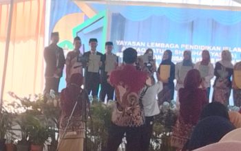 YASPIA Cibogo Lepas Siswa-Siswi Angkatan ke-45 Tahun Ajaran 2025-2026, Pesan Moral & Doa Mengiringi Langkah Masa Depan YASPIA Cibogo Lepas Siswa-Siswi Angkatan ke-45 Tahun Ajaran 2025-2026, Pesan Moral & Doa Mengiringi Langkah Masa Depan