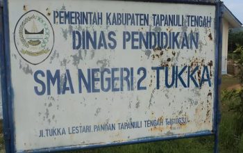 KEPALA SMA NEGERI 2 TUKKA BUNGKAM SAAT DIKONFIRMASI