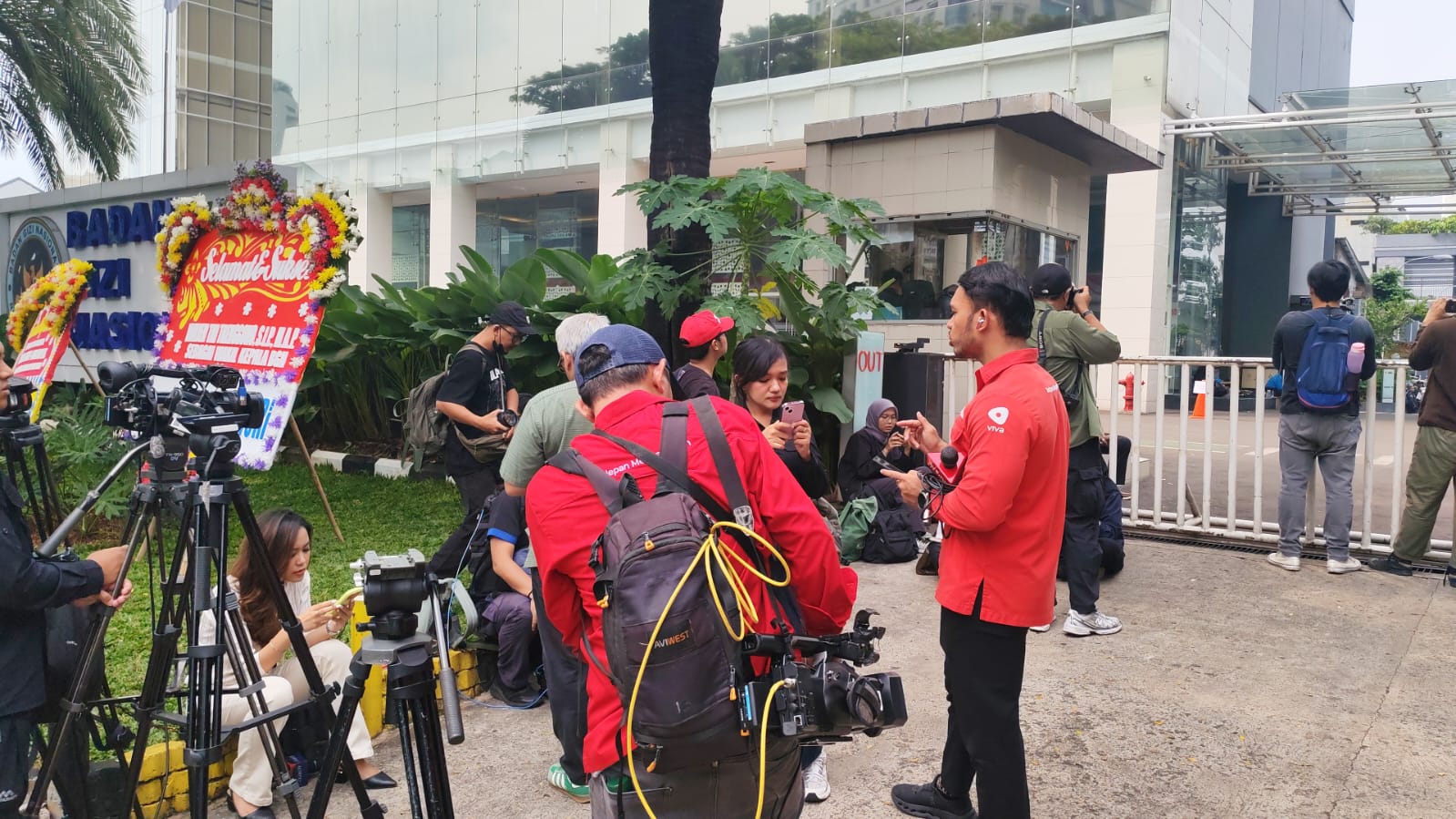 Sehabis Dadan Hindayan Dicopot, Kantor Badan Gizi Nasional Digeledah Kejaksaan Agung Sehabis Dadan Hindayan Dicopot, Kantor Badan Gizi Nasional Digeledah Kejaksaan Agung