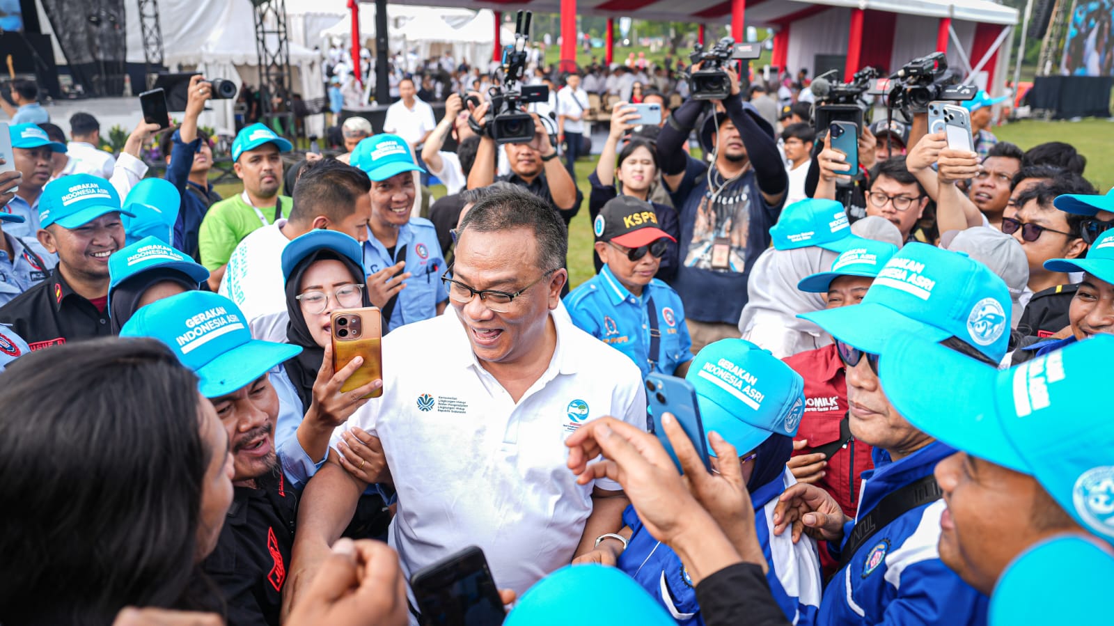 Hari Lingkungan Hidup Sedunia 2026, Menteri LH Jumhur : Saatnya Bekerja untuk Iklim Mulai dari Pilah Sampah