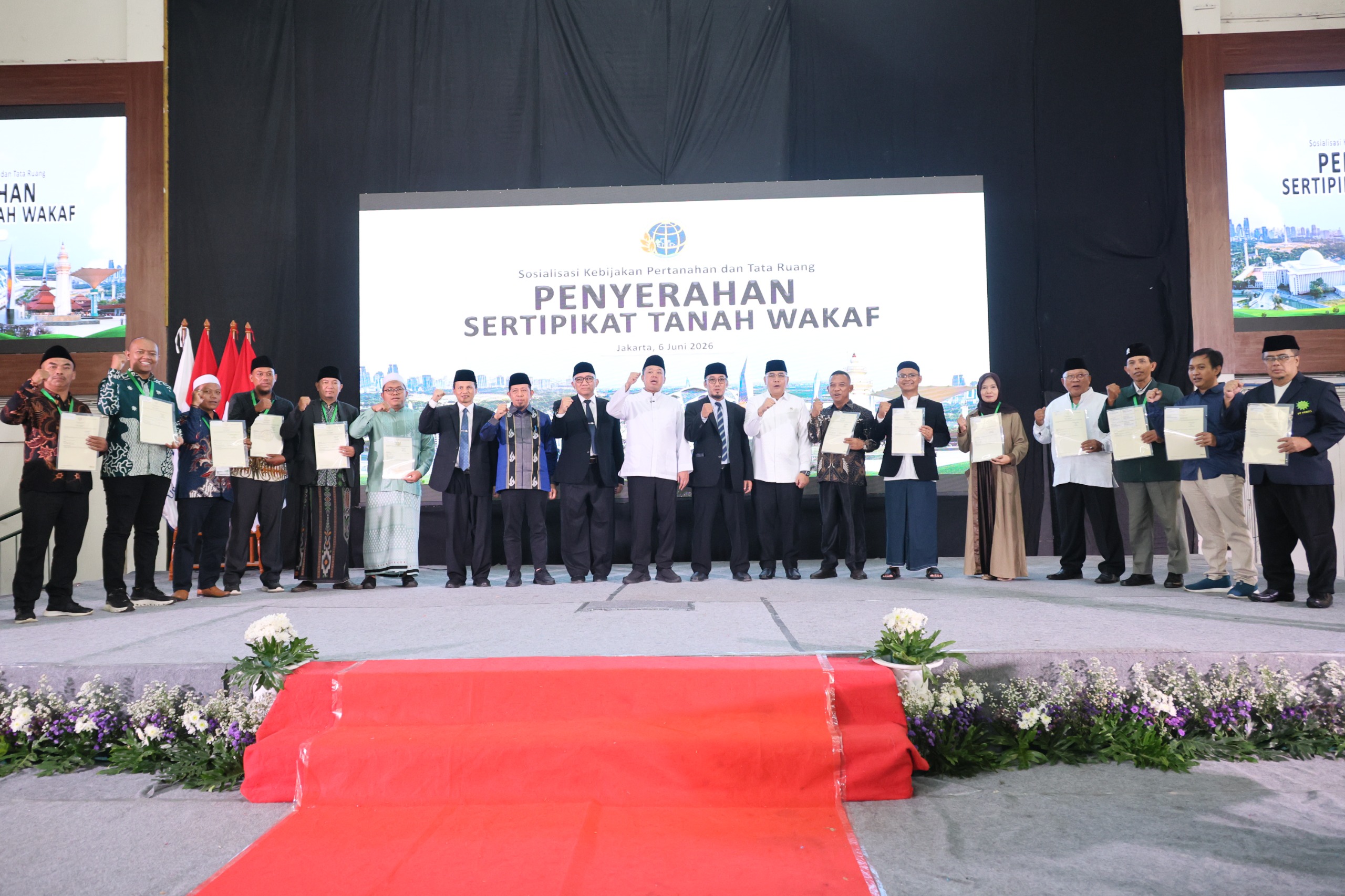 Tingginya Kesadaran Masyarakat, Menteri ATR/BPN Nusron Apresiasi Peran Nazir dalam Percepatan Sertipikasi Tanah Wakaf Tingginya Kesadaran Masyarakat, Menteri ATR/BPN Nusron Apresiasi Peran Nazir dalam Percepatan Sertipikasi Tanah Wakaf