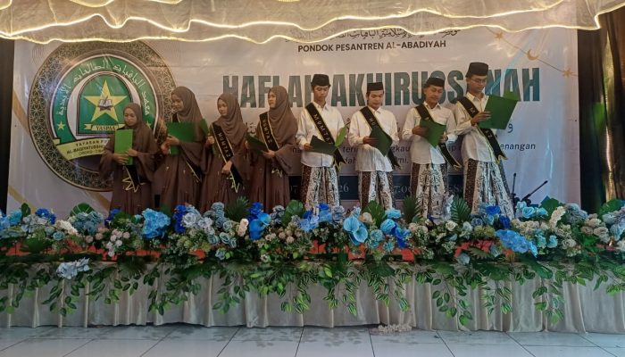 ‎Haflah Akhirussanah Pondok Pesantren Al-Abadiyah, Pesan Kiyai: Jaga Sholat 5 Waktu dan Silaturahim