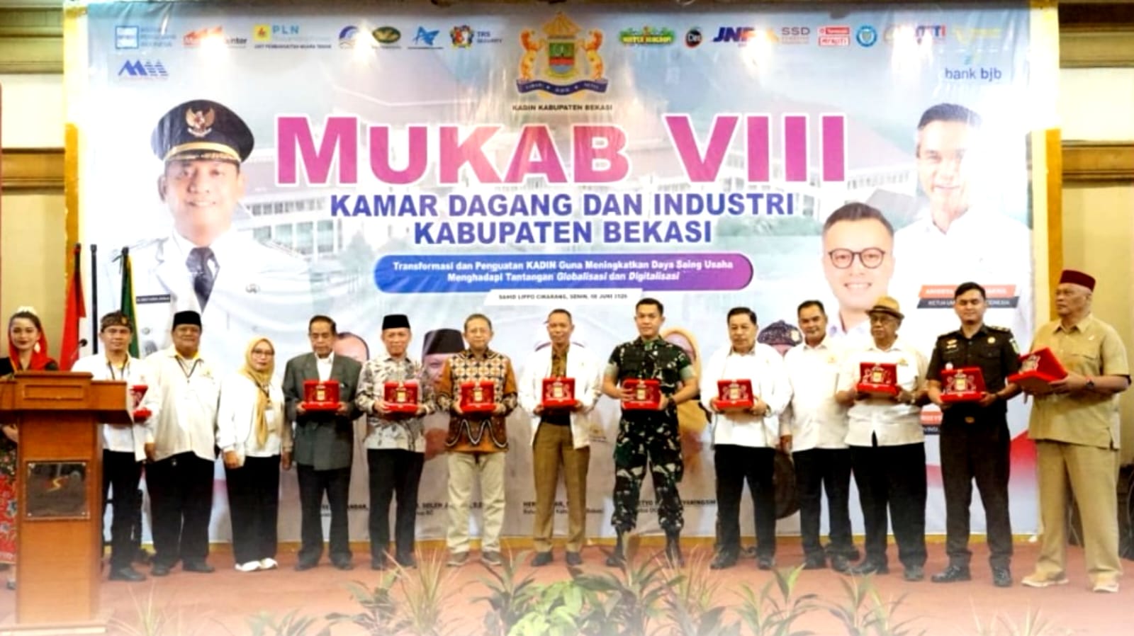 SMSI Kabupaten Bekasi Sukses Mengawal Mukab VIII Kadin Kabupaten Bekasi, Doni Ardon: Selamat Heri Noviar Menjadi Ketua Terpilih Secara Aklamasi