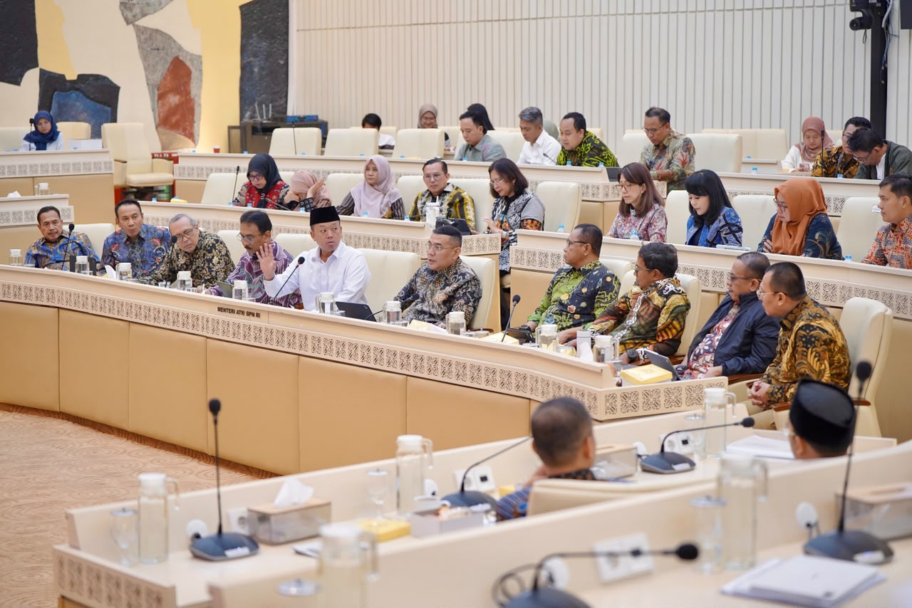 Bahas Renja TA 2027 Bersama Komisi II DPR RI, Menteri ATR /BPN Nusron Usulkan Pagu Anggaran Rp10 Triliun Bahas Renja TA 2027 Bersama Komisi II DPR RI, Menteri ATR /BPN Nusron Usulkan Pagu Anggaran Rp10 Triliun