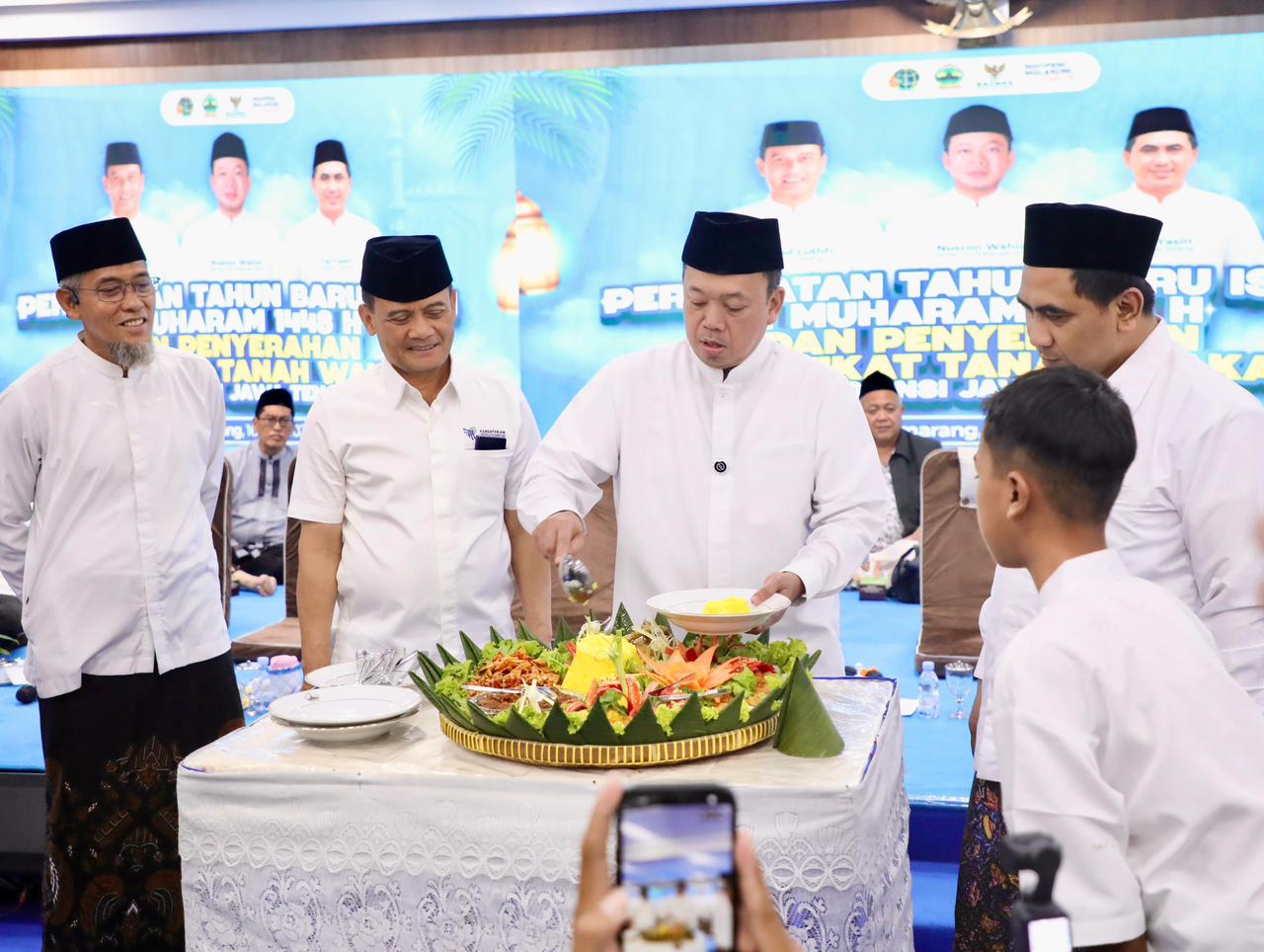 Sambut Tahun Baru Islam 1448 H, Tausiyah Menteri Nusron : Jadi Momentum Hijrah Menuju Perbaikan Sambut Tahun Baru Islam 1448 H, Tausiyah Menteri Nusron : Jadi Momentum Hijrah Menuju Perbaikan