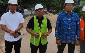 Saat Meninjau Pembangunan Jalan, Rahmansyah Sibarani Sampaikan Rasa Terima Kasih kepada Gubernur Sumut Saat Meninjau Pembangunan Jalan, Rahmansyah Sibarani Sampaikan Rasa Terima Kasih kepada Gubernur Sumut