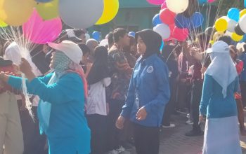 HUT Ke-47 SMPN 2 Lumajang Diperingati Sederhana dengan Potong Tumpeng