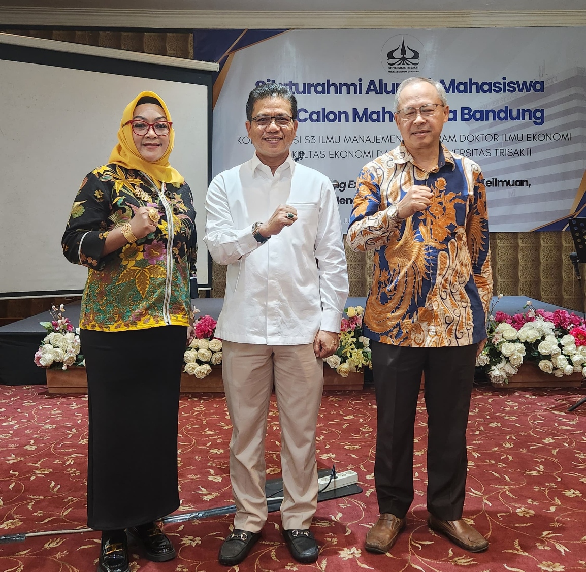 Perkuat Jejaring, Program Doktor Ilmu Ekonomi FEB Trisakti Gelar Silaturahmi Lintas Generasi di Bandung Perkuat Jejaring, Program Doktor Ilmu Ekonomi FEB Trisakti Gelar Silaturahmi Lintas Generasi di Bandung