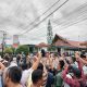 Ribuan Warga Kepung Kantor Bupati Tapanuli Tengah, Kekecewaan Korban Bencana Memuncak