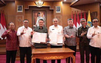 Mulai 1 Juli, Menteri Lingkungan Hidup Jumhur dan Pemprov Bali Serukan Warga Wajib Pilah Sampah 100 Persen
