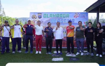 Bupati dan Wakil Bupati Karo Ikuti Olahraga Bersama dalam Rangka HUT Bhayangkara ke-80