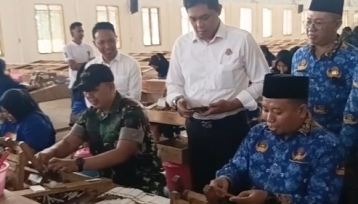 Forkopimda Bondowoso Pastikan Penyaluran BLT DBHCHT 2026 Berjalan Transparan dan Tepat Sasaran bagi Pekerja